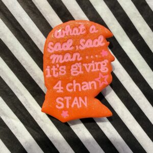 It’s giving 4 chan Stan broche