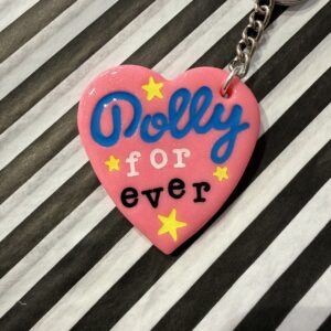Dolly for ever blå tekst hjerte nøglering